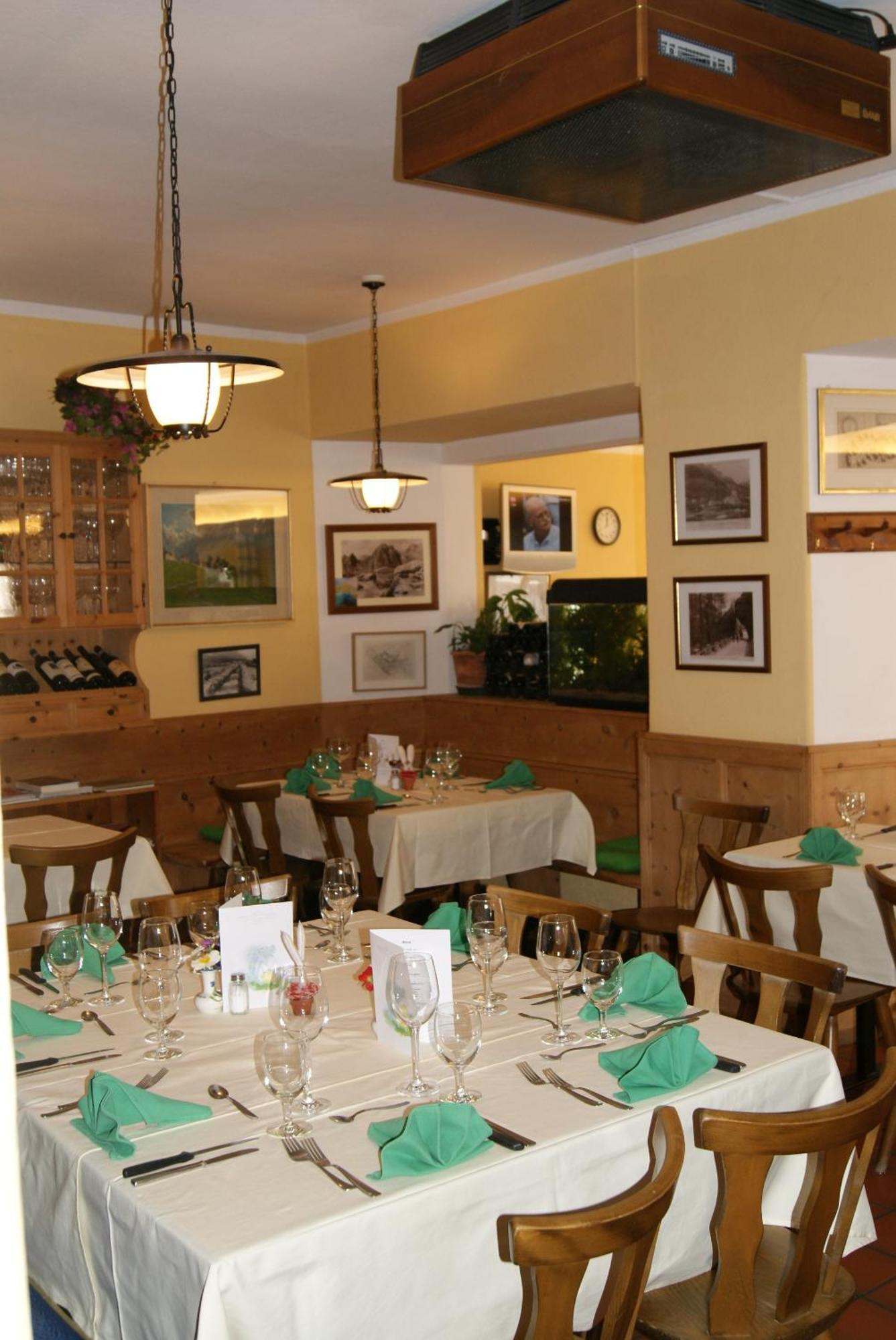 Albergo Piz Cam Vicosoprano ภายนอก รูปภาพ