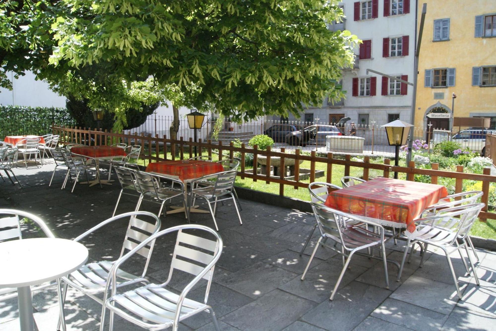 Albergo Piz Cam Vicosoprano ภายนอก รูปภาพ