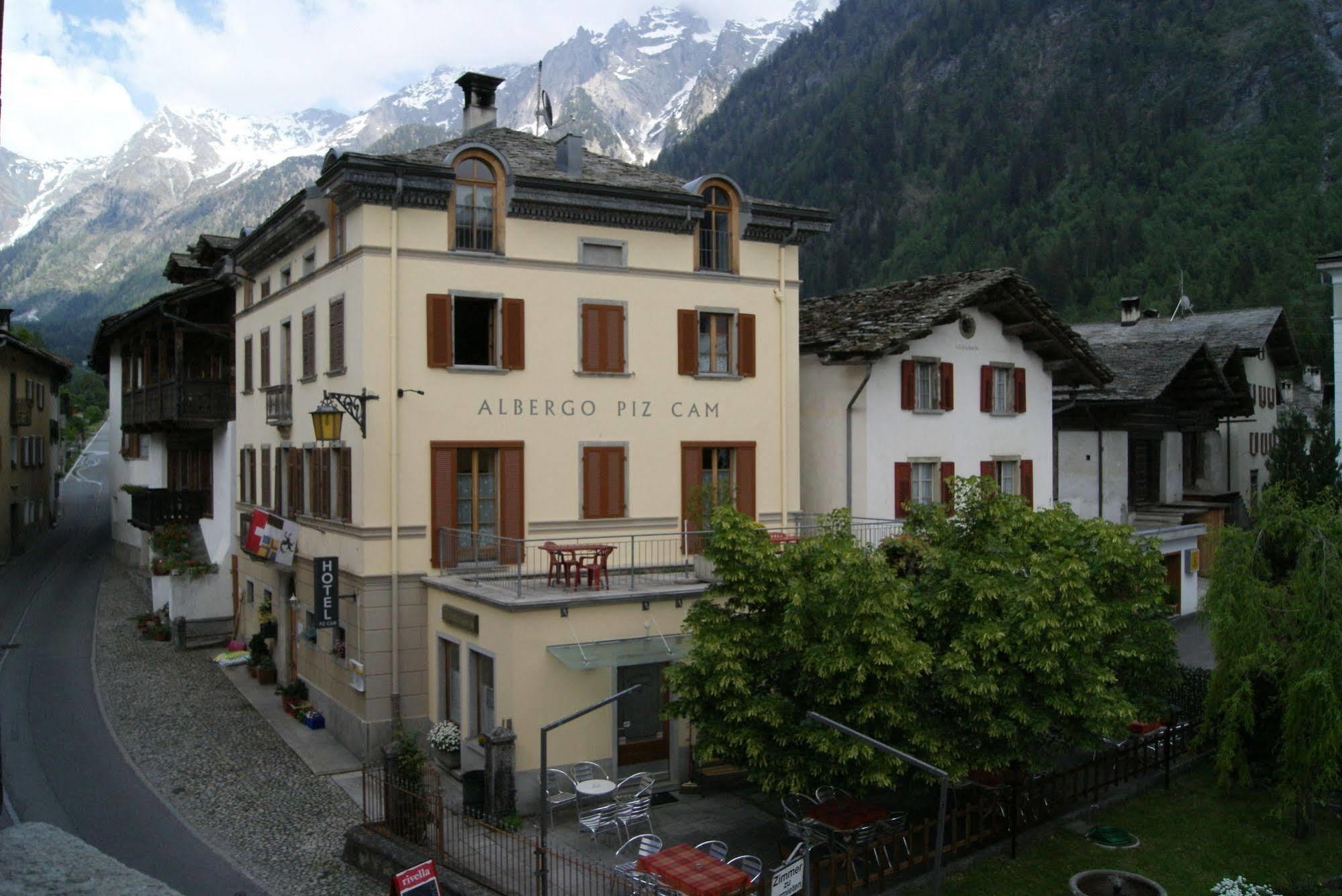 Albergo Piz Cam Vicosoprano ภายนอก รูปภาพ