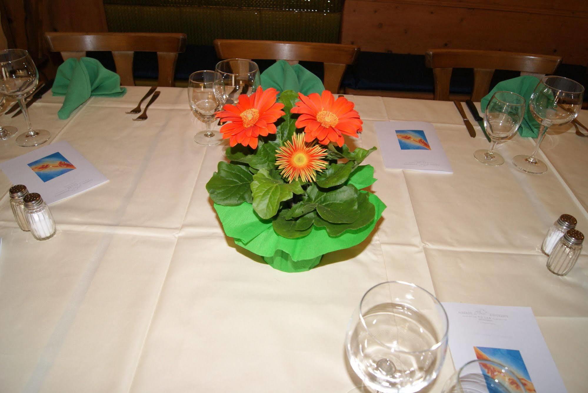 Albergo Piz Cam Vicosoprano ภายนอก รูปภาพ