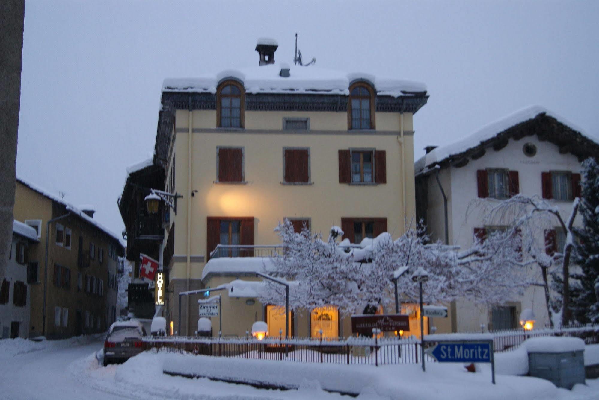Albergo Piz Cam Vicosoprano ภายนอก รูปภาพ